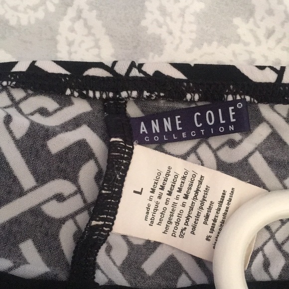 Cover - Picture 4 of 4